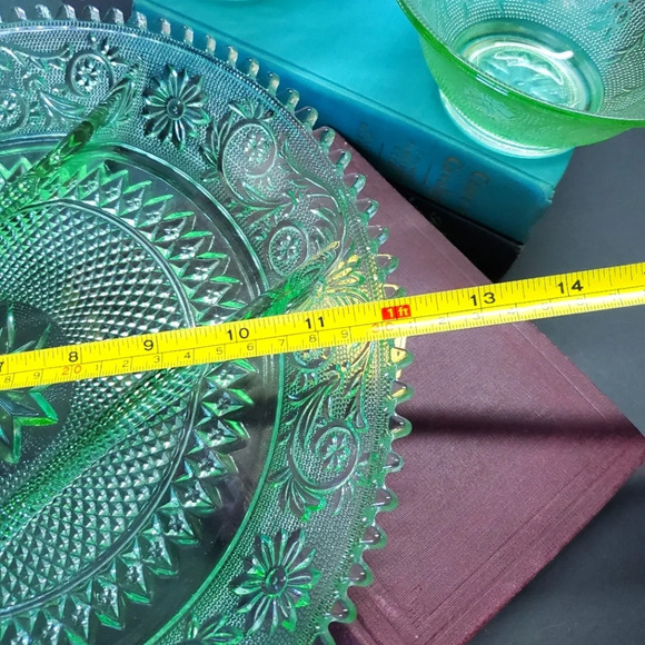 Vintage 4pc Divided Serving Plate and bowls - Picture 6 of 7